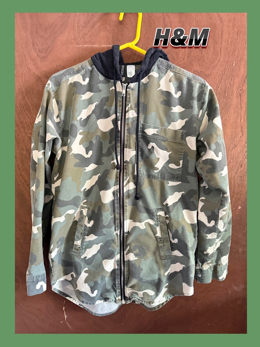 H&M Camouflage Zip Hoodie Jacket